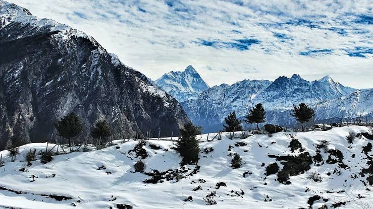 उत्तराखंड के ग्लेशियरों पर नई वैज्ञानिक स्टडी, हर साल तेजी से पीछे खिसक रहे हैं हिमखंड