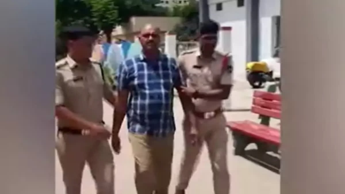 तेलंगाना: महिला पर हमले का वीडियो वायरल होने के बाद होम गार्ड गिरफ्तार और बर्खास्त