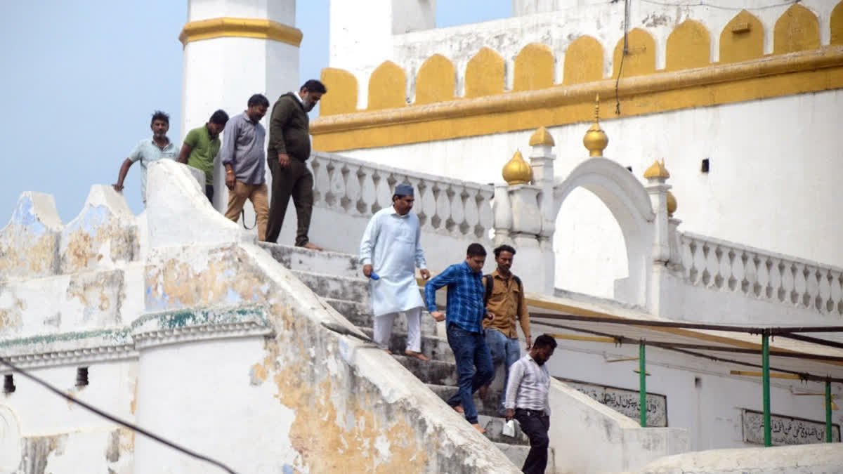 संभल मस्जिद सर्वे मामला: सुप्रीम कोर्ट ने याचिकाओं पर फैसला सुरक्षित रखा
