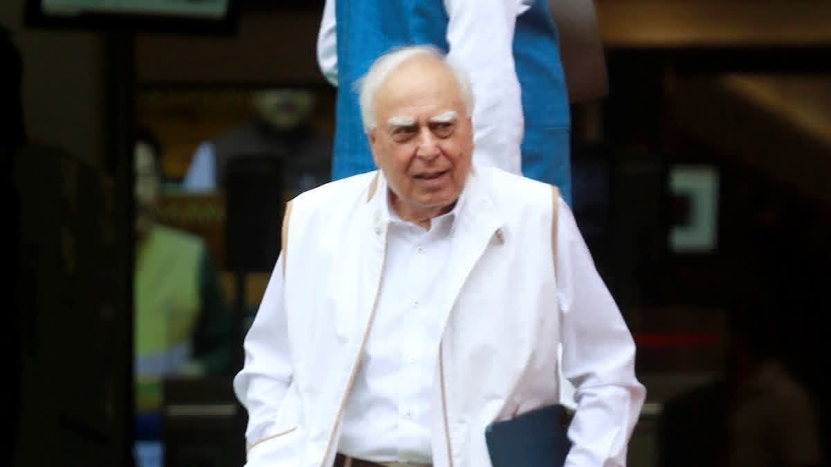 एक राष्ट्र, एक चुनाव पर संसदीय समिति के सुप्रीम कोर्ट दौरे पर कपिल सिबुल ने उठाए सवाल