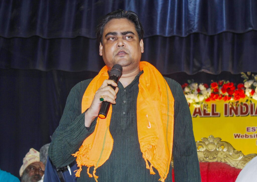 ठाकुरनगर दौरे से पहले मटुआ कैंप में सियासी सरगर्मी तेज, नागरिकता और मतभेदों पर टिकी निगाहें